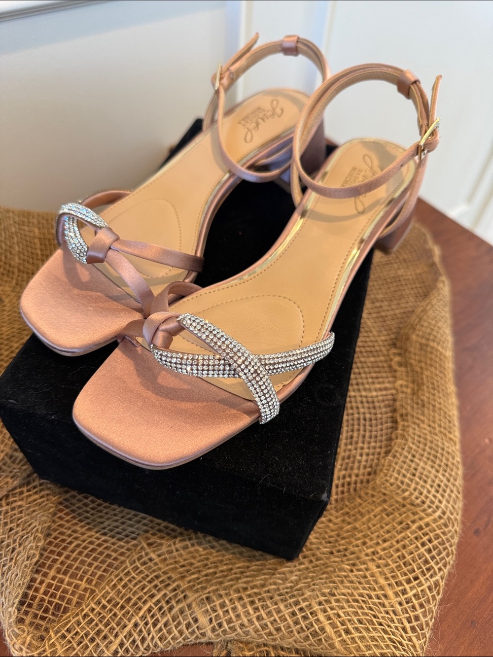 Badgley Mischka Rose Satin Crystal-Strap Block Heel Sandals size 6.5